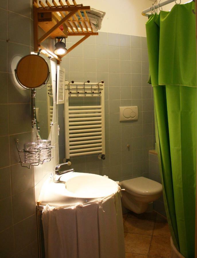 Mini Suite Alla Cascata Noci Bagian luar foto
