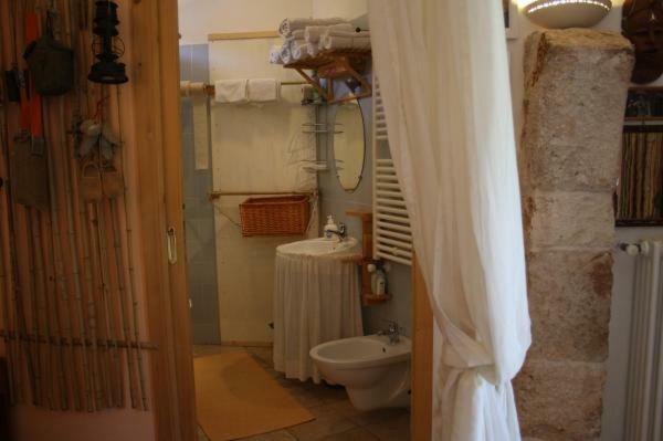 Mini Suite Alla Cascata Noci Bagian luar foto